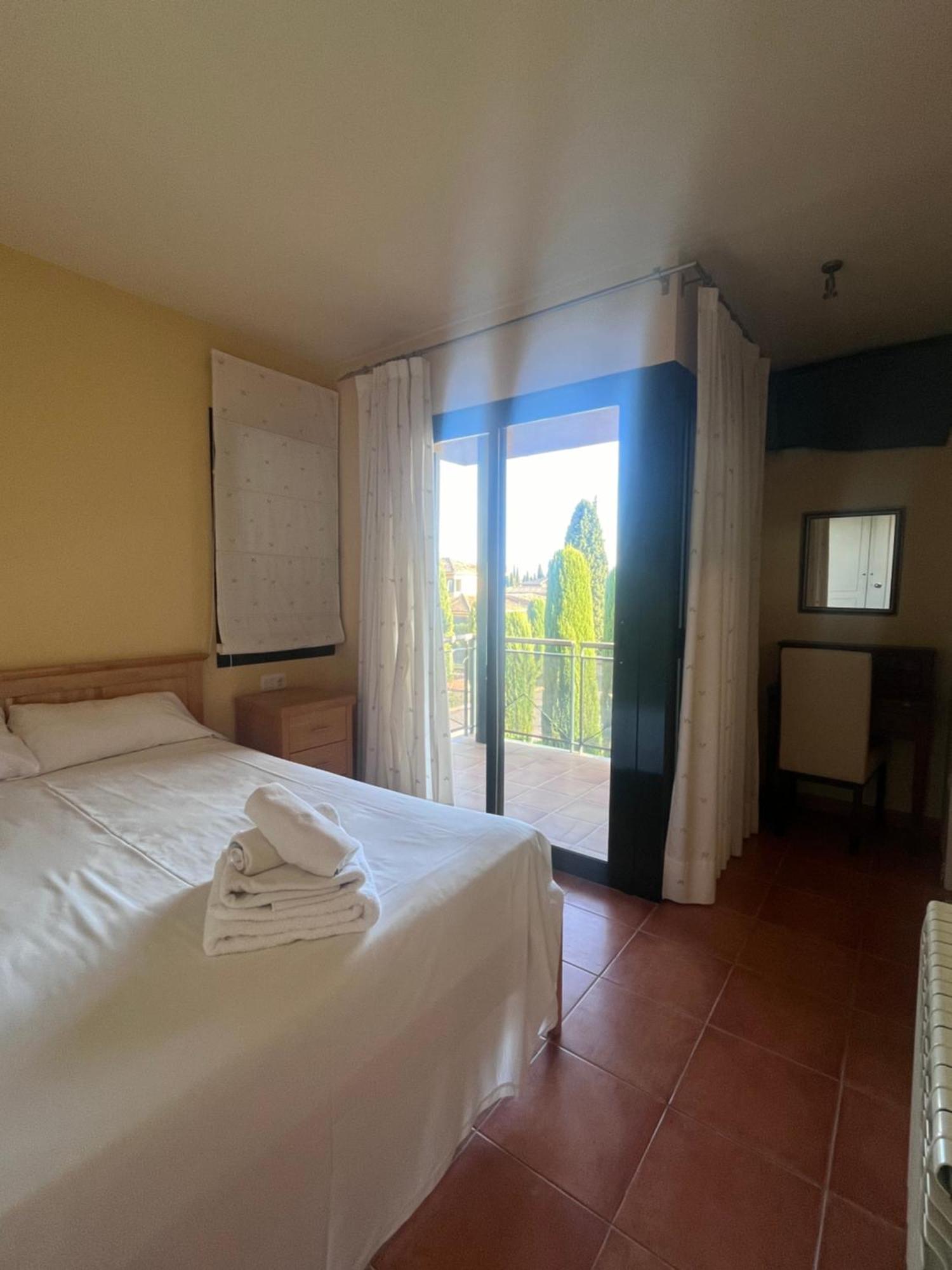 Villa Torremirona Resort Palmeras Navata Luaran gambar
